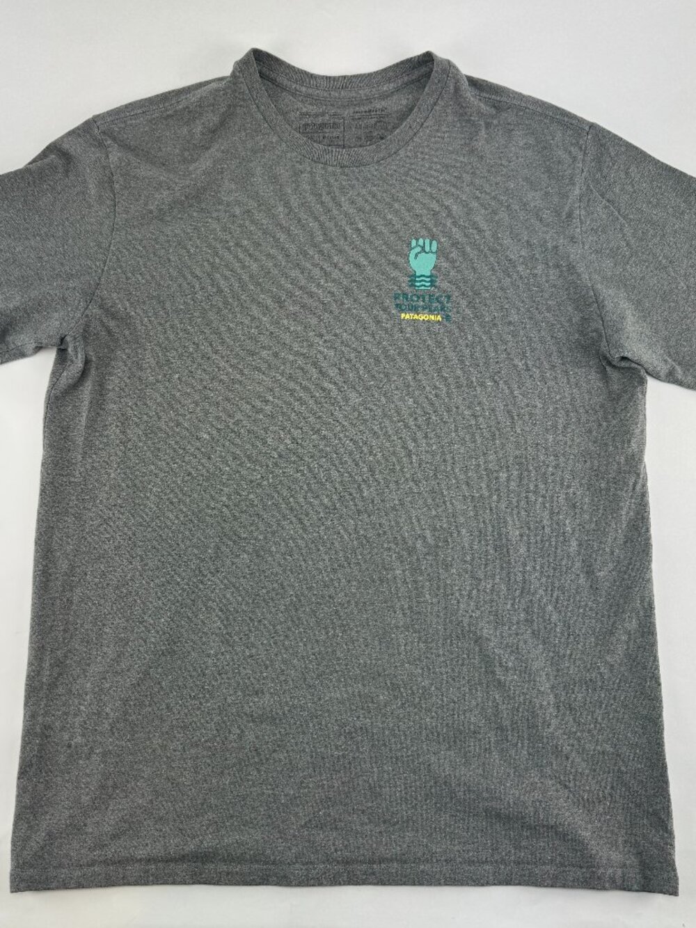 Patagonia "Protect Your Peaks" T-Shirt Medium Heather Gray Back Graphic